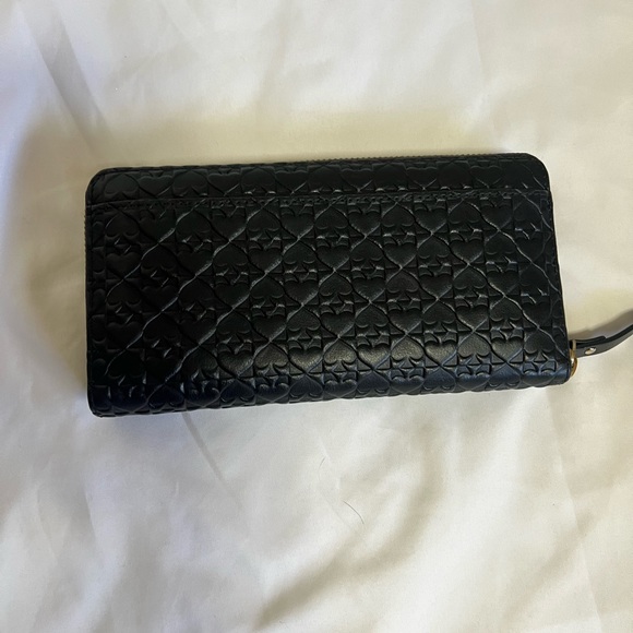 Kate Spade Zipper Wallet - Picture 2 of 5